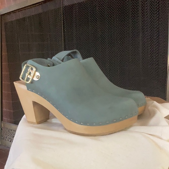 Bryr Shoes - Bryr Clog Suzie Closed Toe, High Heel, Agave